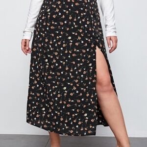 Plus Size Floral Split Skirt
